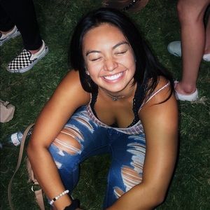 Meet your Posher, Delaney